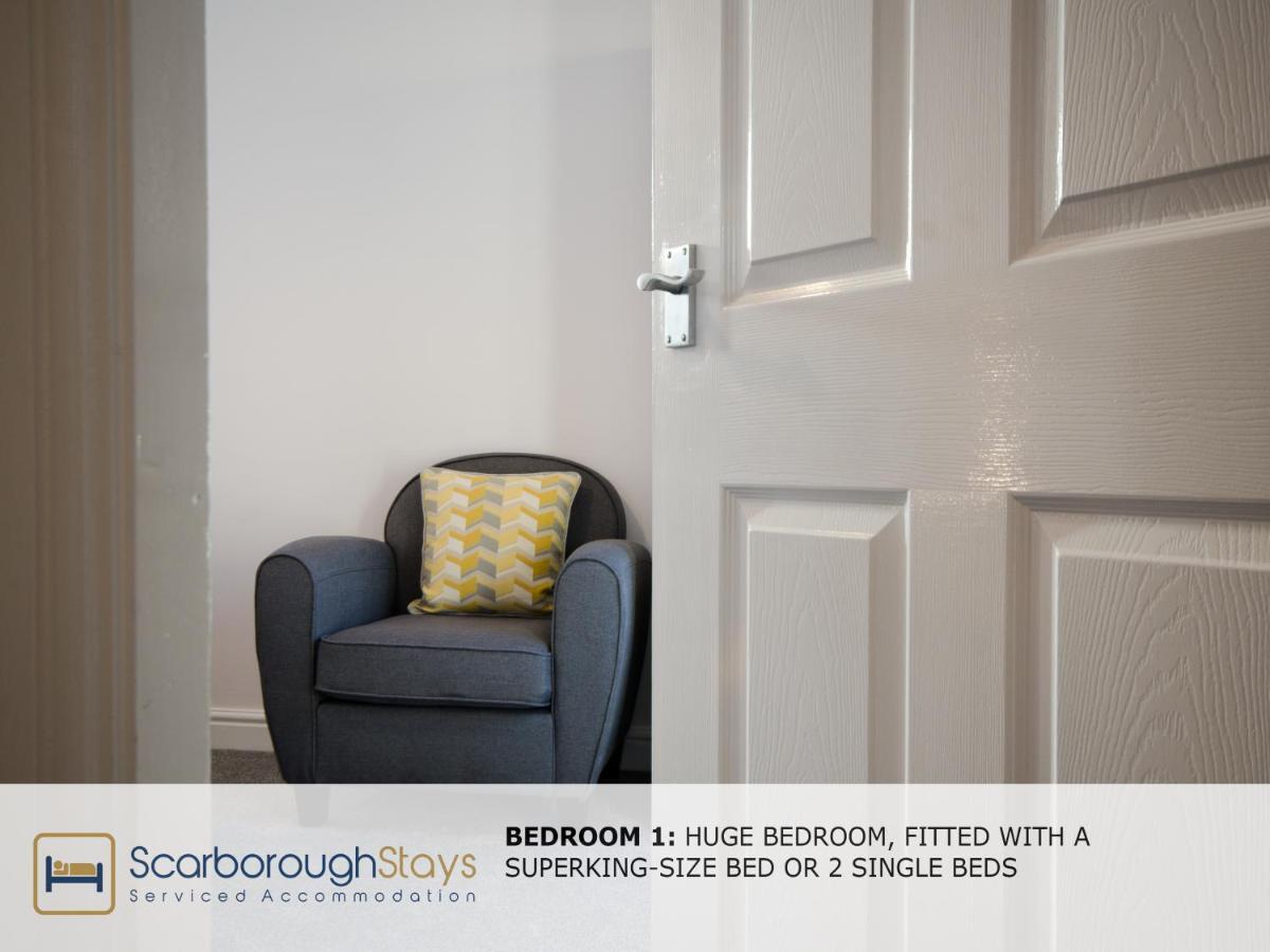 Hibernia Place, 3 Bedroom Townhouse With Patio & Seating Area - Free Parking Scarborough Ngoại thất bức ảnh
